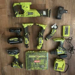 Power Tools and Mechanics Tools 