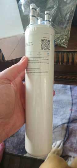 Frigidaire water filter new in box