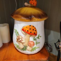 Vintage Mushroom Cookie Jar