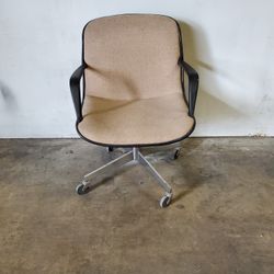 Vintage United Chair Company Swivel Chair $100 (Good Condition)
