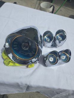 1959 Chevy Impala gauges