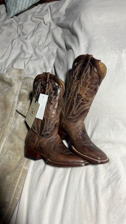 Women’s boots