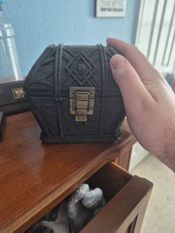 Light up dnd dice box