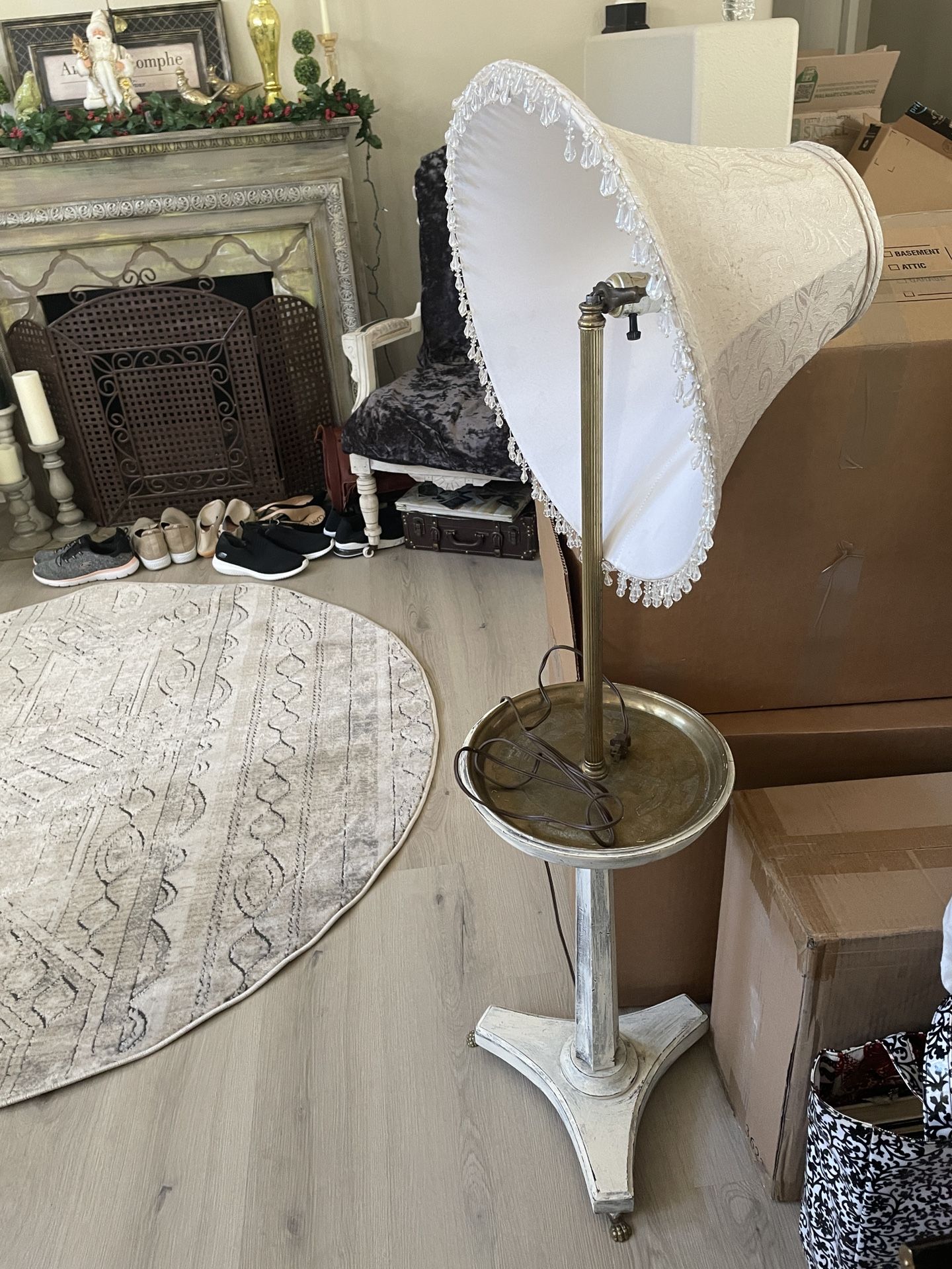 Antique 3-way Standing Table Lamp