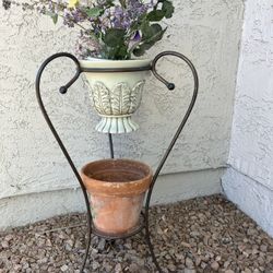 Wrought Iron Planter Bowl Stand Display Architectural Tripod 