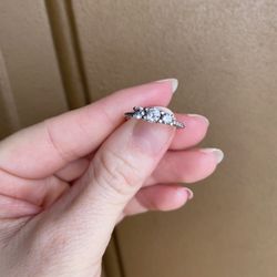 Pandora Ring