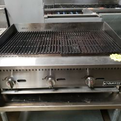 Used Dukers 36"L Broiler Natural Gas