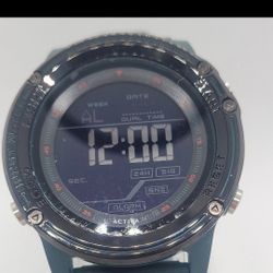 activa voyager of time  x invicta Men's dial watch 52mm green whit black face