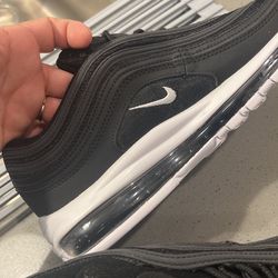Nike Air Max 97 Size 9.5 for Sale in Cedar Park TX OfferUp