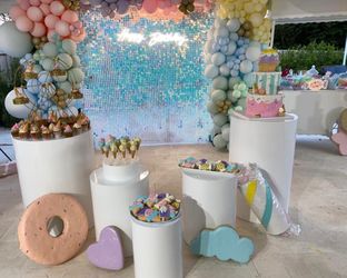 Party Round Cylinders Stand 5pcs