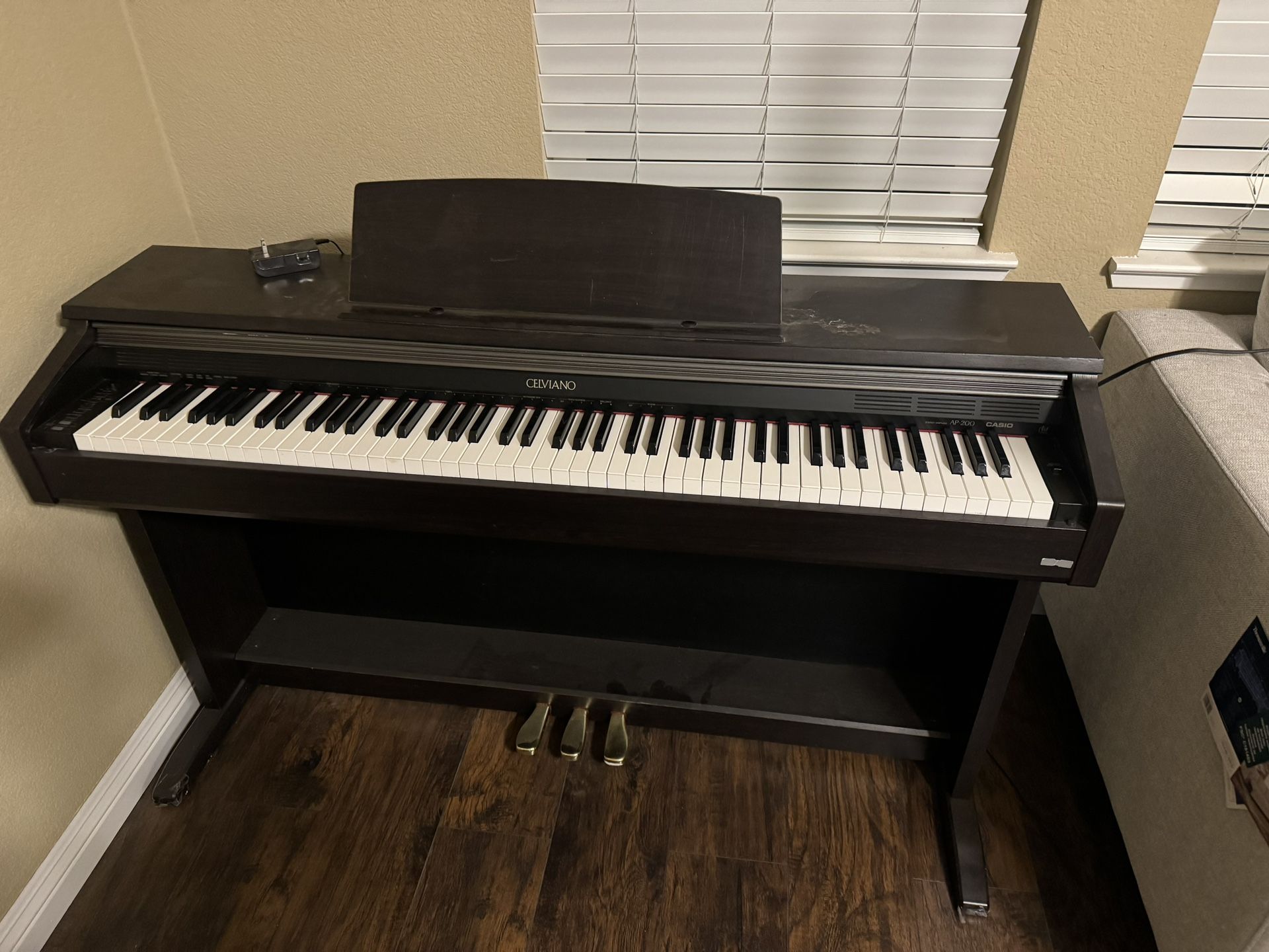 Casio AP200 Celviano Electric Piano