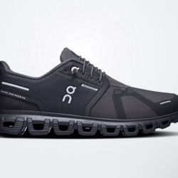Cloud 6 Waterproof-Black Men Size8、9.5