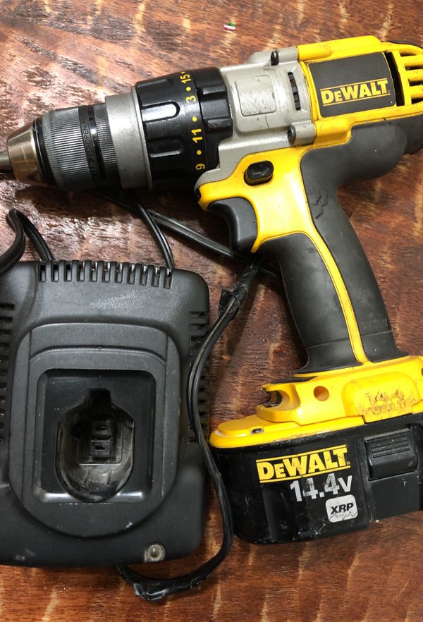 DEWALT DCD920 XRP 1/2 CORDLESS DRILL 14.4v for Sale in Portland, OR