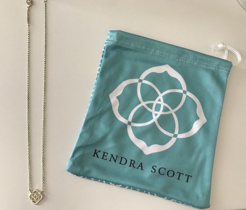 Kendra scott decklyn necklace deals