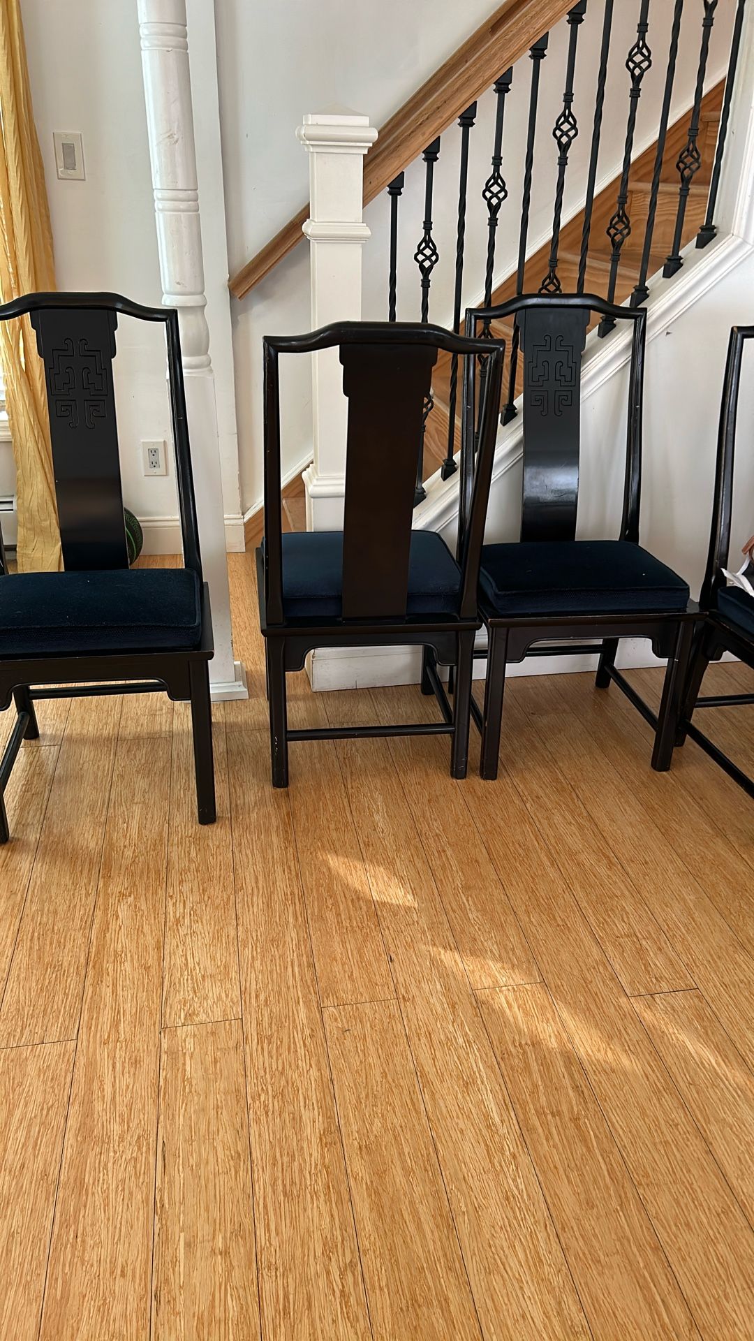 6 Chairs