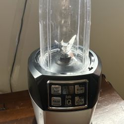 Ninja Nutri Auto-iQ Personal Blender 