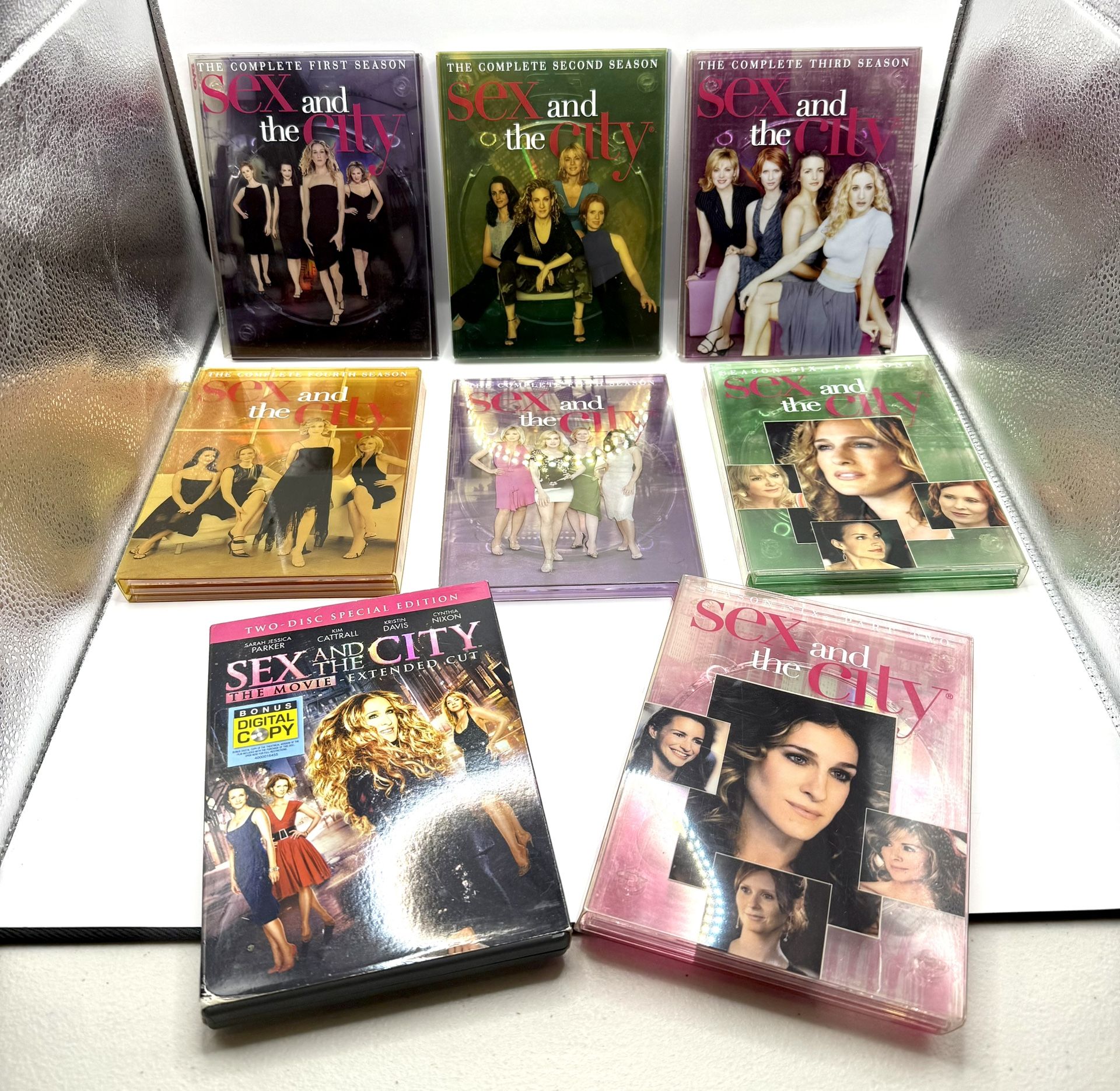 Sex & The City entire series, 8 DVDs including the movie.
