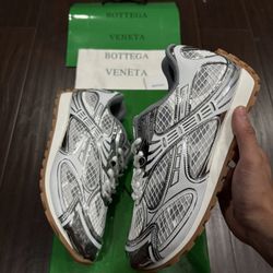 Bottega Orbit “silver”