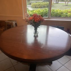 Solid wood ROUND dining Room Table 