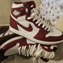 Jordan 1 High Og  Size 11