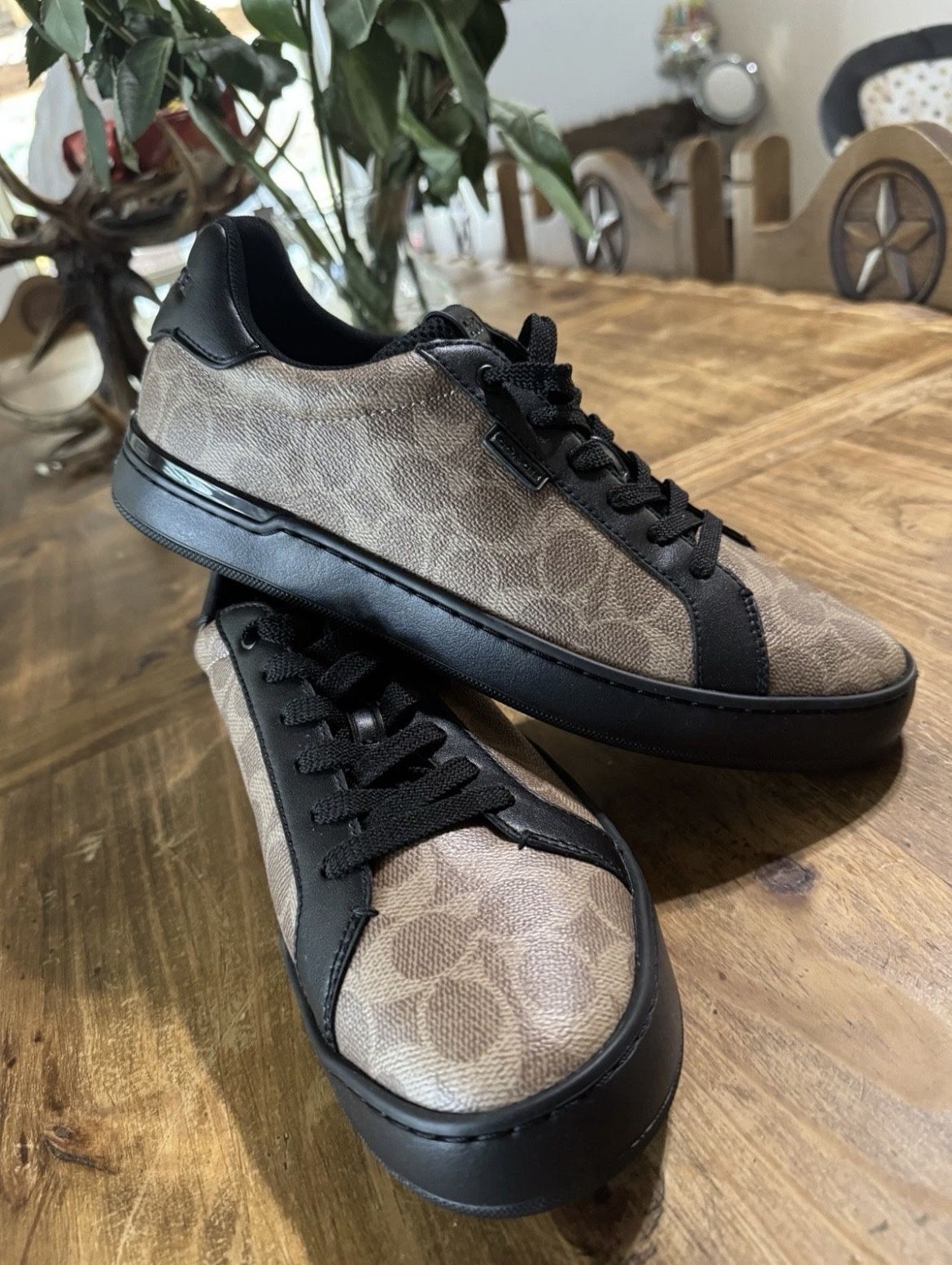 Coach Men’s Leather Light Brown