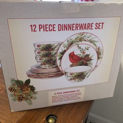 Holiday Table Setting 