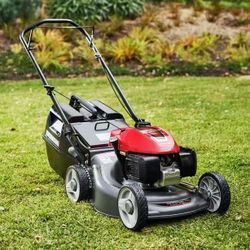 Honda HRU19 Push Lawn Mower | GCV170 Engine, Mulch & Catch