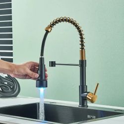 High Arc Spring Single Hole LED Light Sprayer