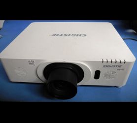 Christie LW401 LCD Projector 4000 Lumens 1690 Hours Lamp Life