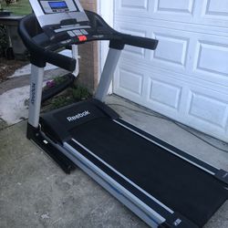 Commercial Treadmill Reebok 350 Lb Capacity 