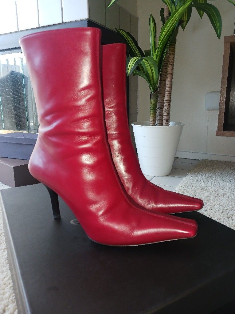GUCCI ANKLE RED HEELED BOOTS
