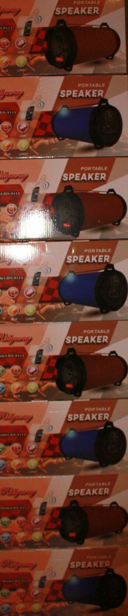 bazooka Bluetooth speaker SD card,slot USB port,FM radio