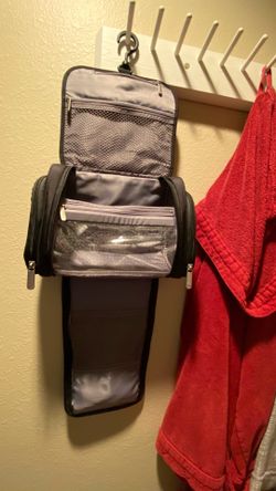 Travelon Hanging Travel Toiletry Bag for Women & Men, Large Organizer