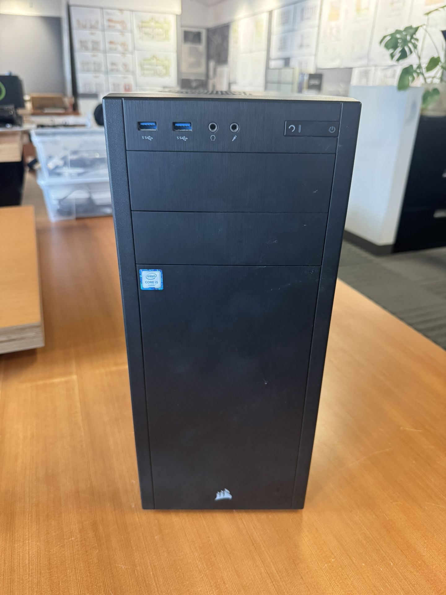 Corsair ATX chassis