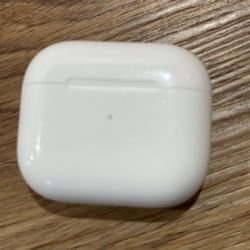 AirPod Wireless Charging Case - Gen 3 