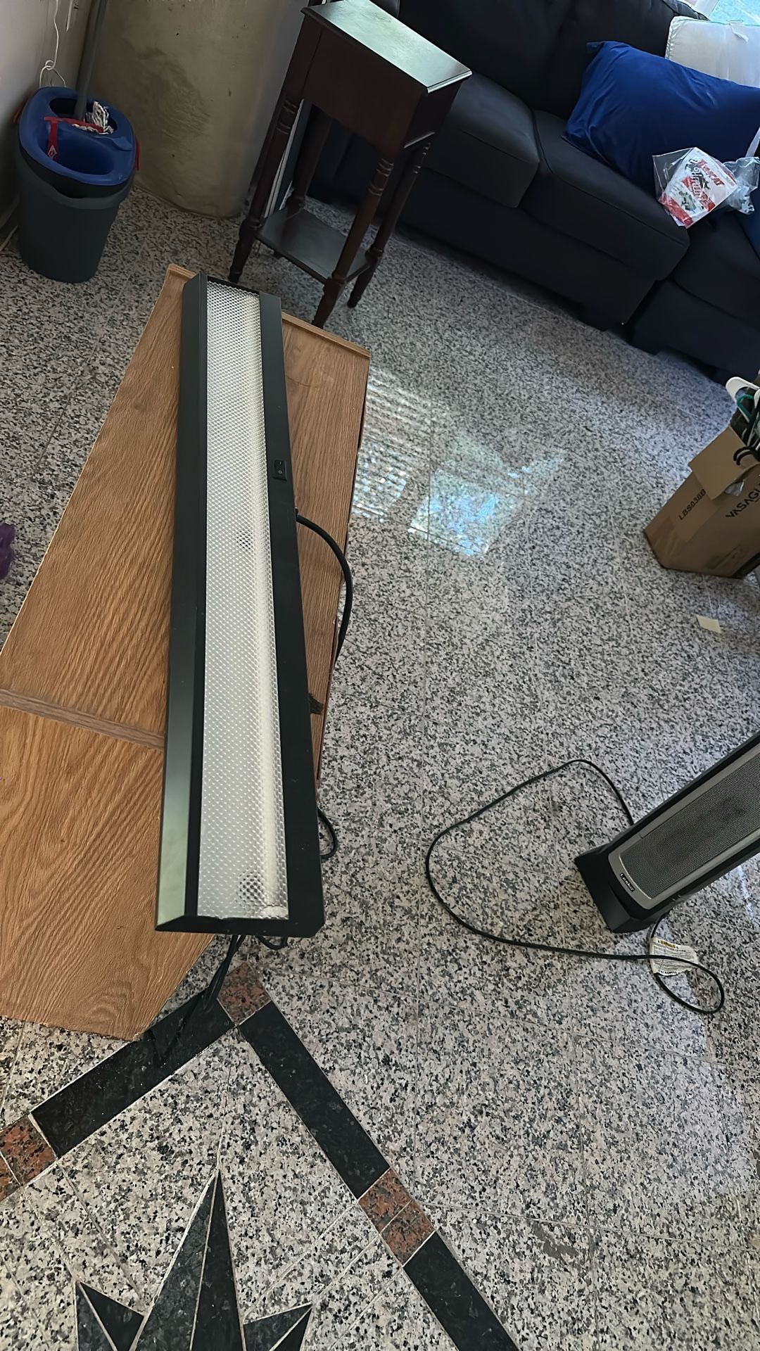 21 W Wall Tubelight