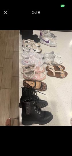 Girls shoes