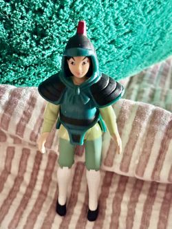 Mulan Disney Mulan 4.5” Action Figure W/ Armour McDonalds Plastic Toy