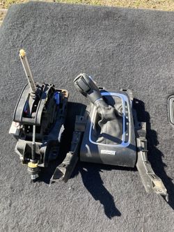 2013-2014 Ford Fusion OEM AT Shifter Gear Selector Assembly 
