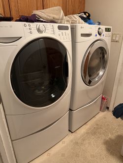 Washer Dryer with pedestals