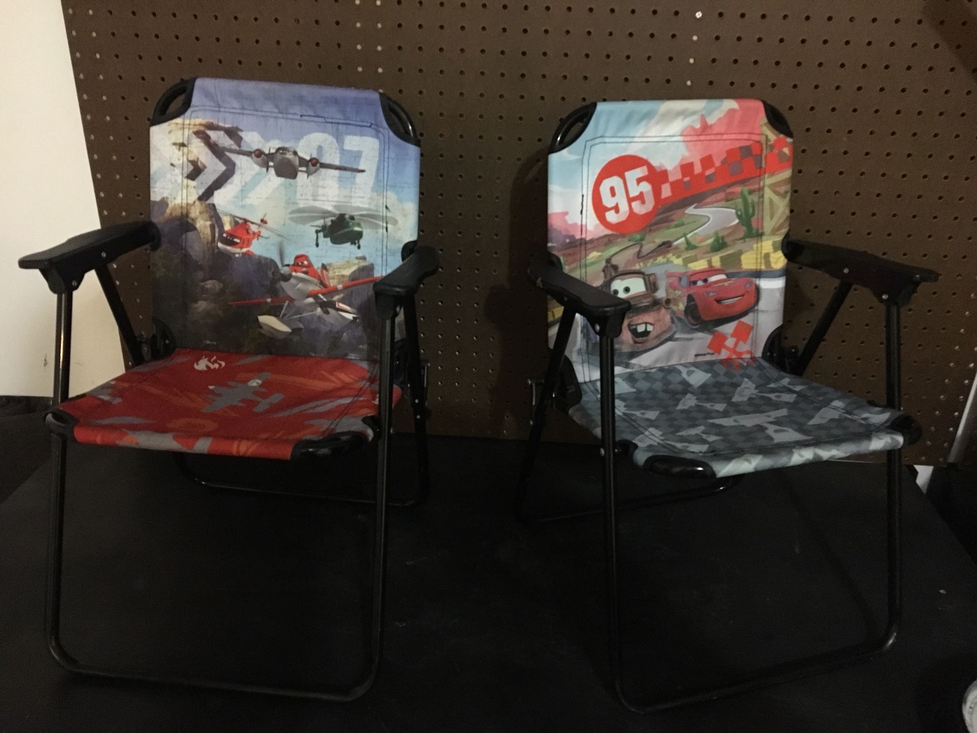 Kid chairs