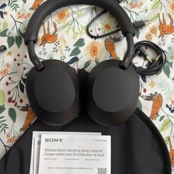 Sony WH-1000XM5