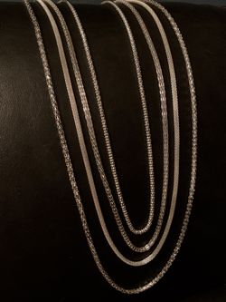 NEW Gorgeous 4 Multi Chain Layered Necklace