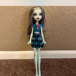 frankie stein ghoulfriends Monster High doll