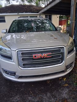 2013 GMC Acadia
