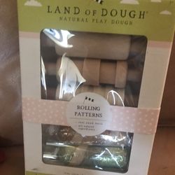 Land Of Dough (3 Wooden Rollers With Essential Oils