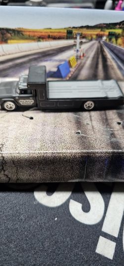 Hot Wheels Black Hole Retro Rig 