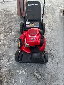 Troybilt TB230 self propelled mower