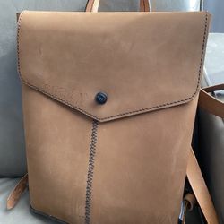 Slim Leather Backpack