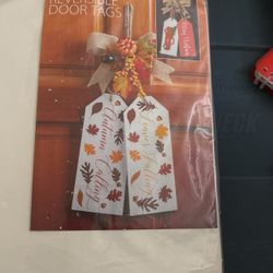 Anie’s creative woman/reversible door tags
